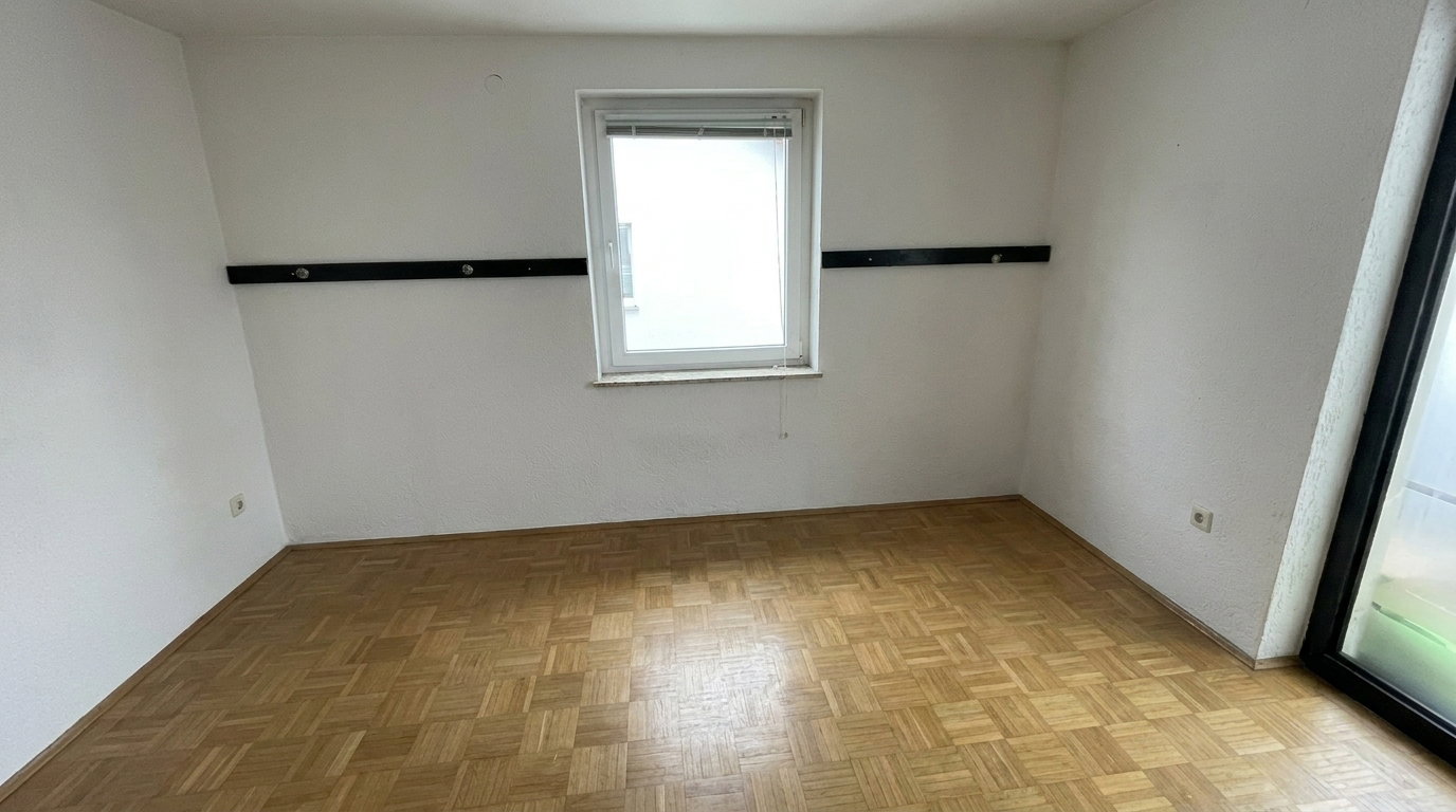 Derselbe Wohnraum nach der Entrümpelung