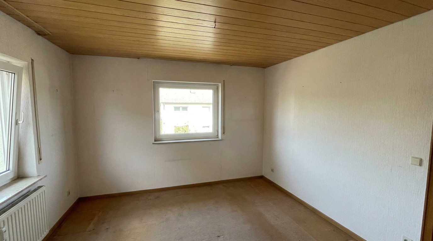 Derselbe Wohnraum nach der Räumung